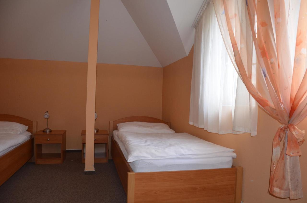 Penzion York Liberec Kültér fotó